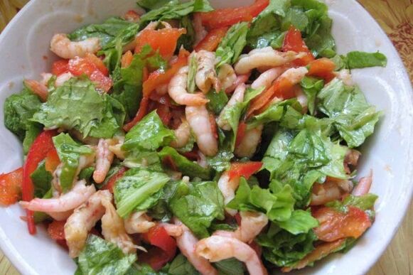 Σαλάτα με θαλασσινά - ένα υγιεινό πιάτο για όσους ακολουθούν δίαιτα χωρίς γλουτένη