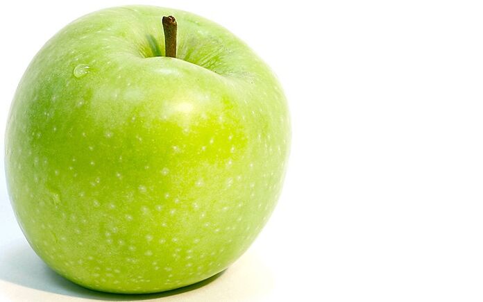 Ο κατάλογος των τροφίμων που επιτρέπονται στη δίαιτα του φαγόπυρου περιλαμβάνει τα μήλα